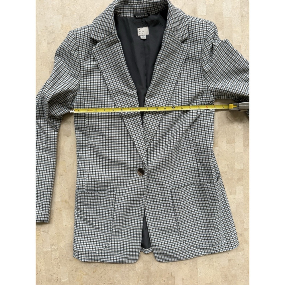 A New Day Oversized Plaid One Button Blazer Size XS Pocket‎ Blue Gray Academia - Picture 2 of 5